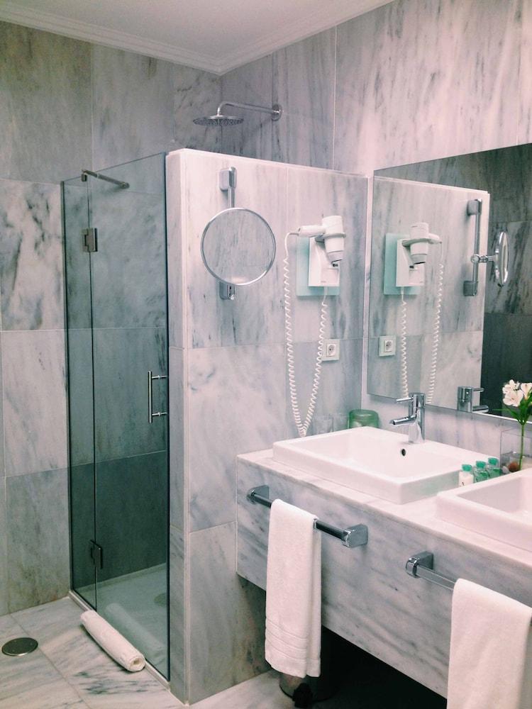Hotel Rector Salamanca Eksteriør bilde Bathroom